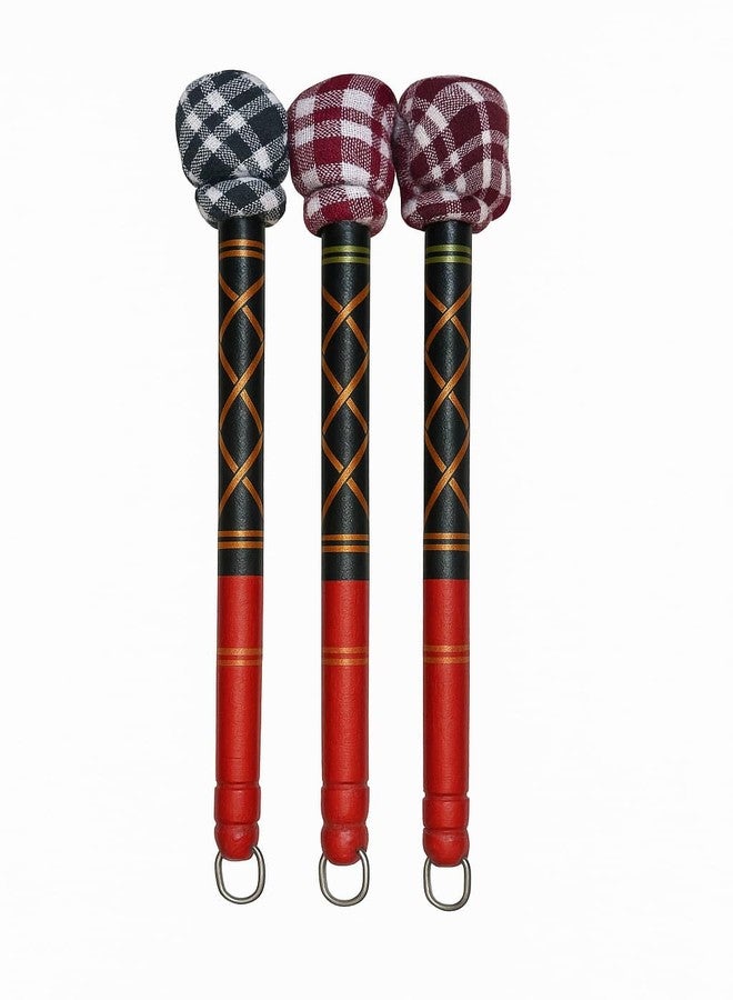 TOP SELECT Decorative Gingham Check Fabric Duster with Wooden Handle, Red, Black, Purple Checkered Pattern, Traditional Cross Design, Home Cleaning (3) - Image 1